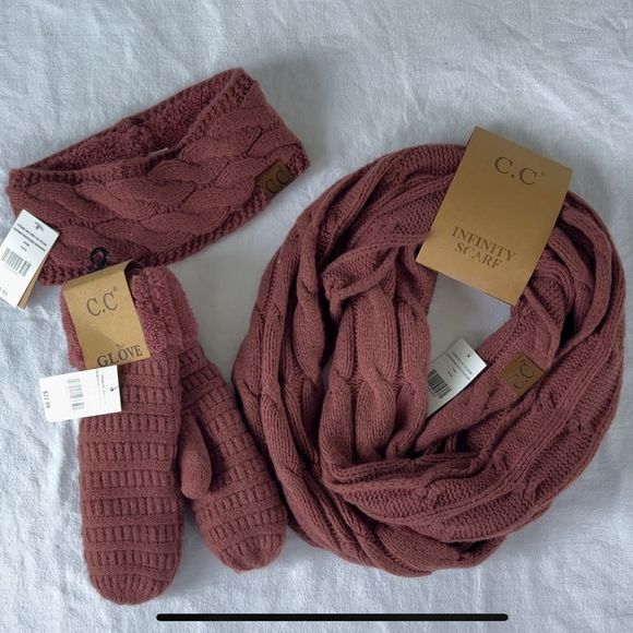 C.C set infinity scarf headband mittens dark rose - Picture 1 of 5